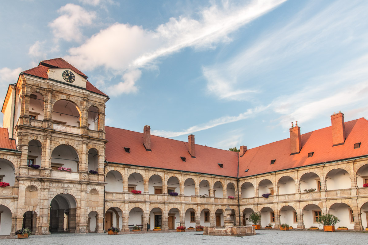 Nádvoří renesančního zámku Moravská Třebová