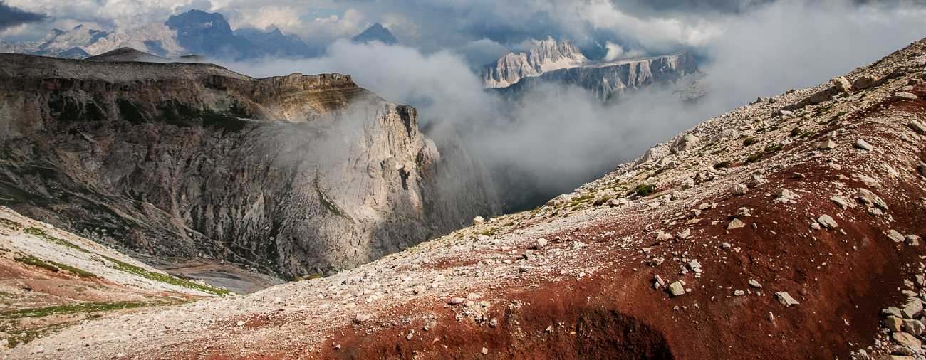 Únorové panorama: Dolomity z Passo Falzarego
