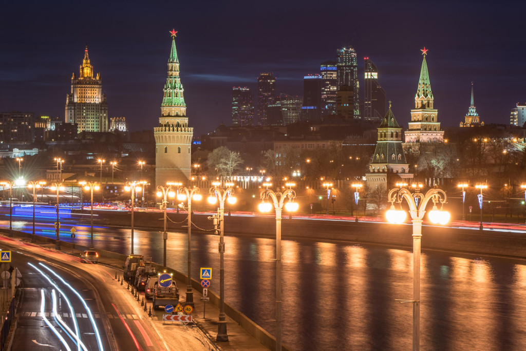 Moskva-Rusko-fotografování-noční-Kremlin-Rudé-náměstí